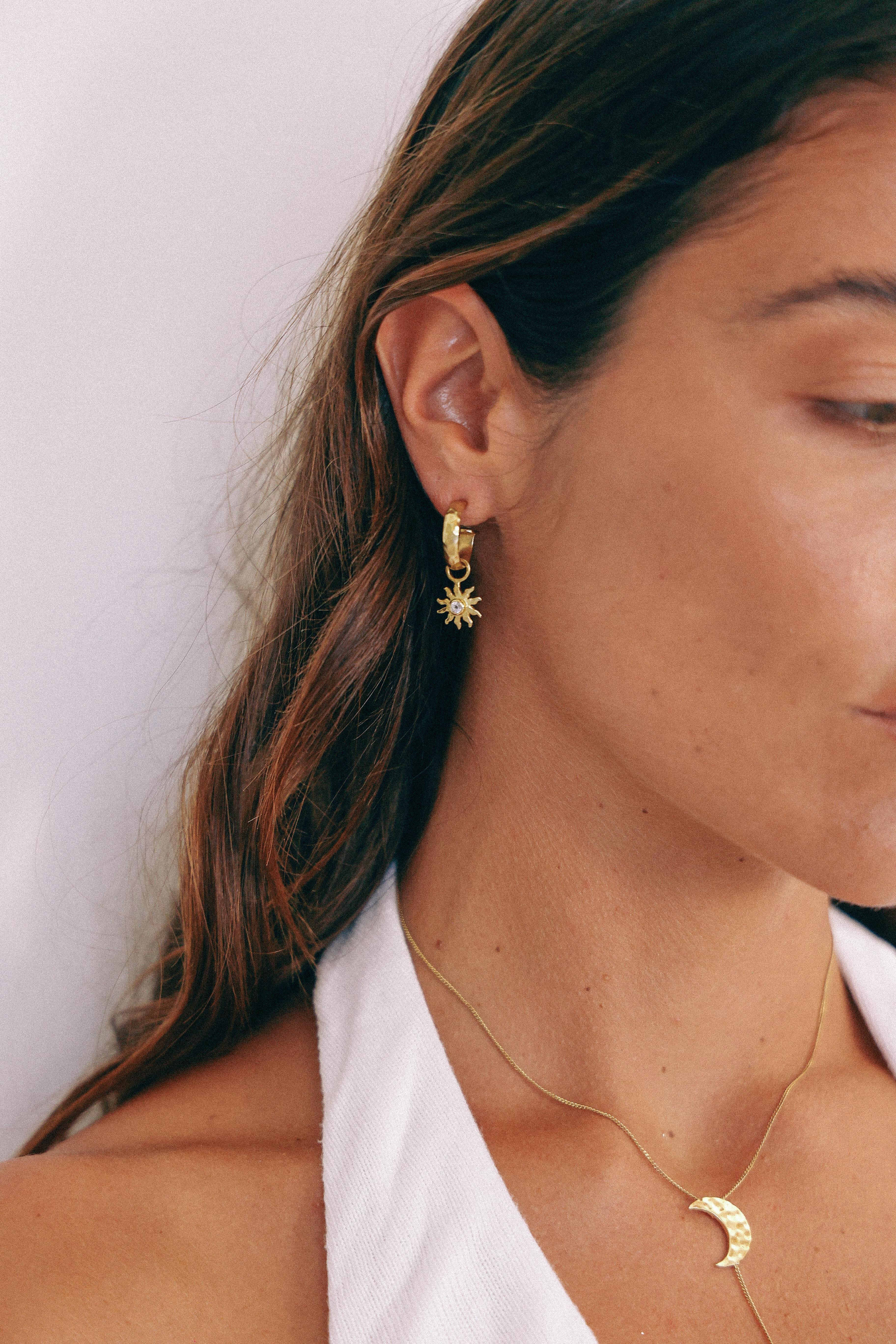 AROS AUREA GOLD Y TOPACIO BLANCO