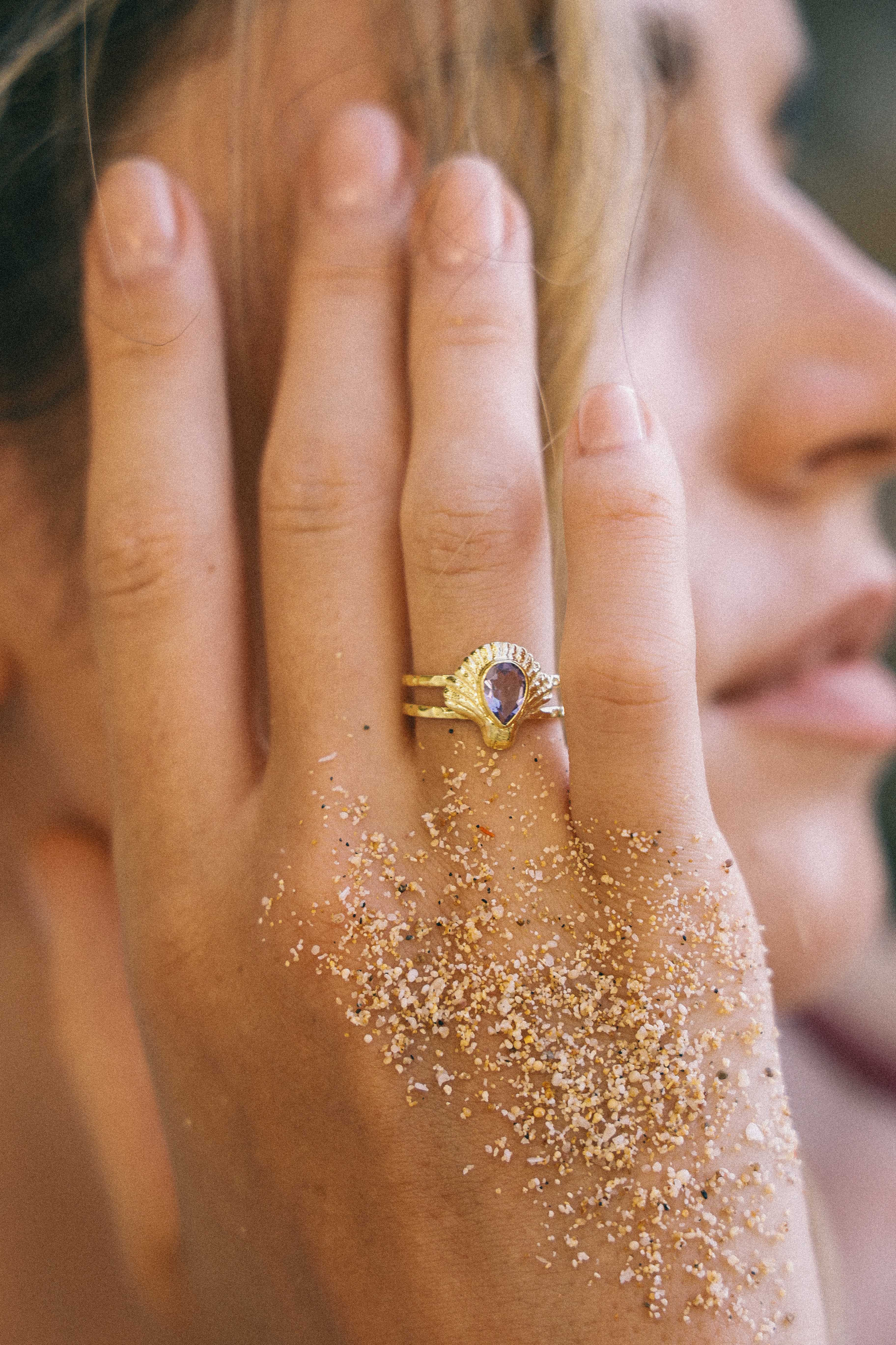 ANILLO CLAM AMATISTA ORO