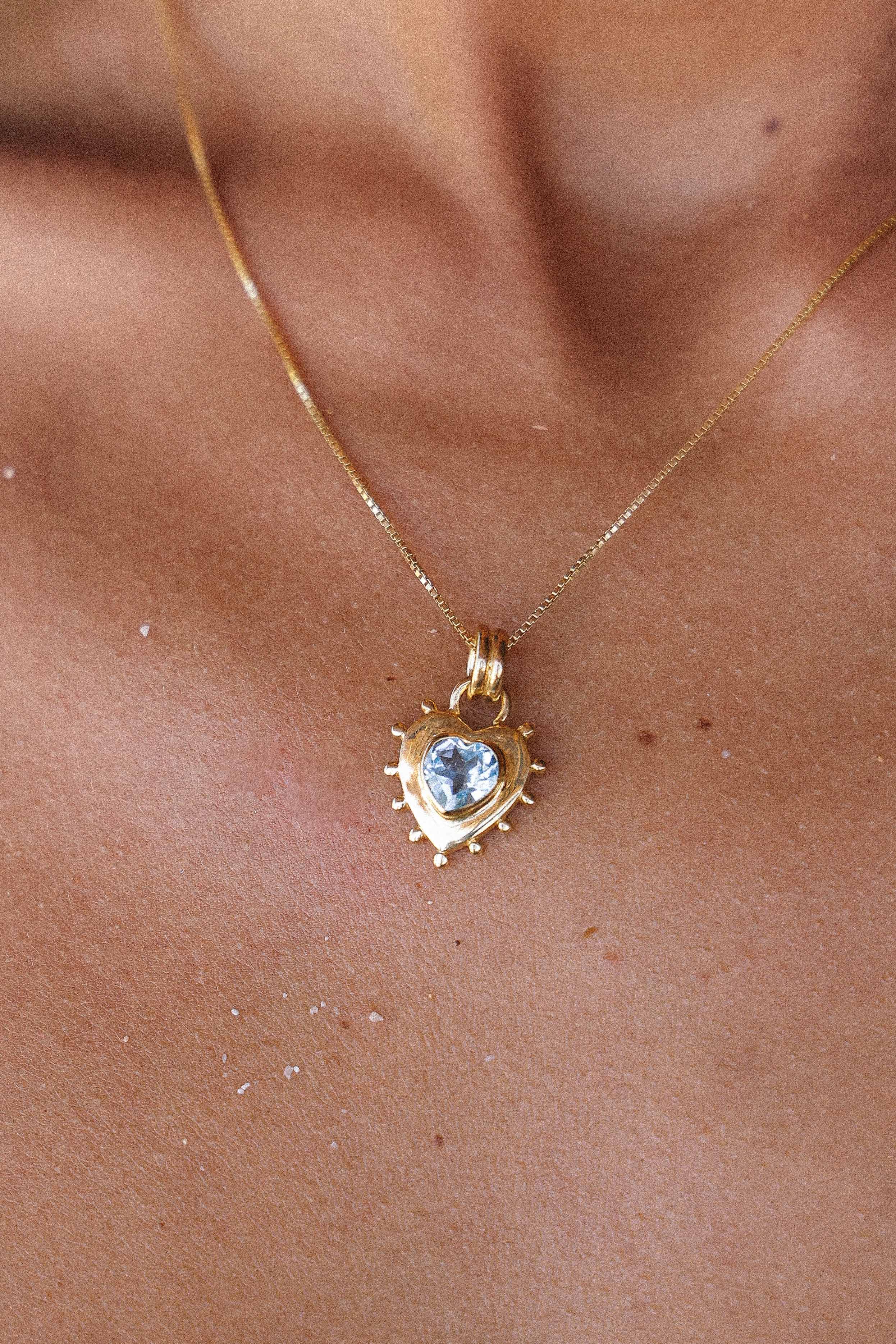 COLLAR CORAZON TOPACIO GOLD