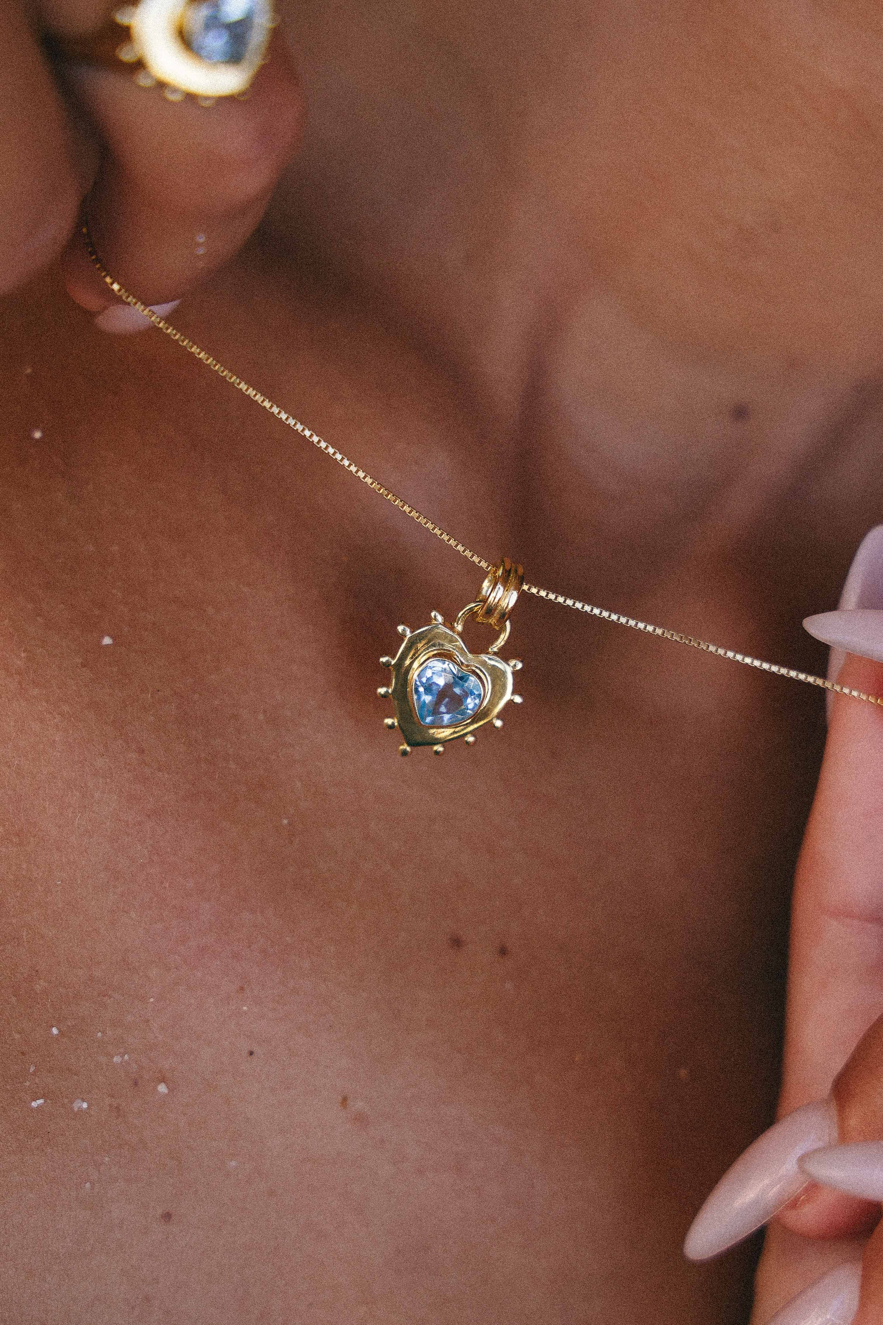 COLLAR CORAZON TOPACIO GOLD