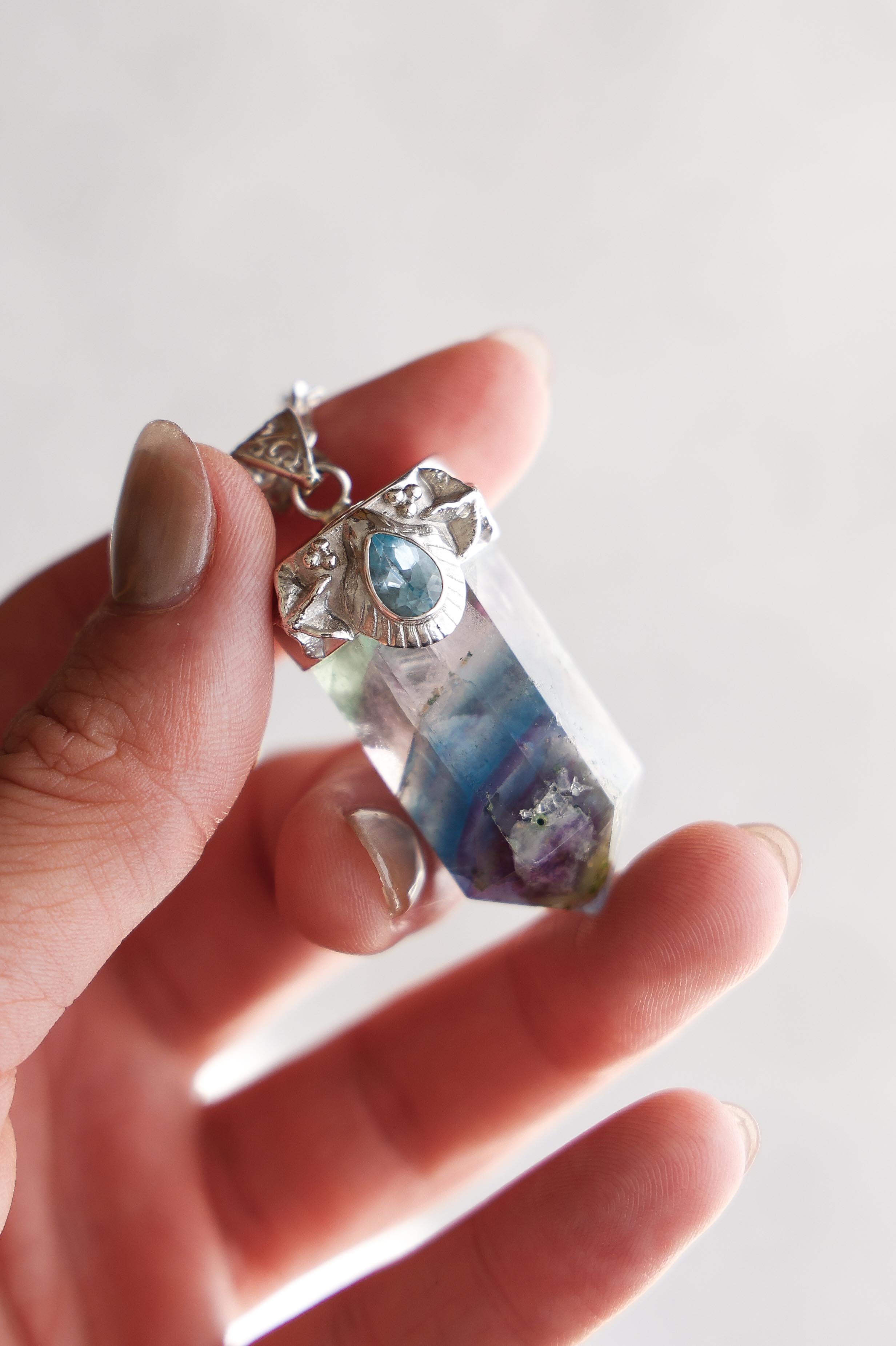 COLLAR TALISMAN FLUORITA 10