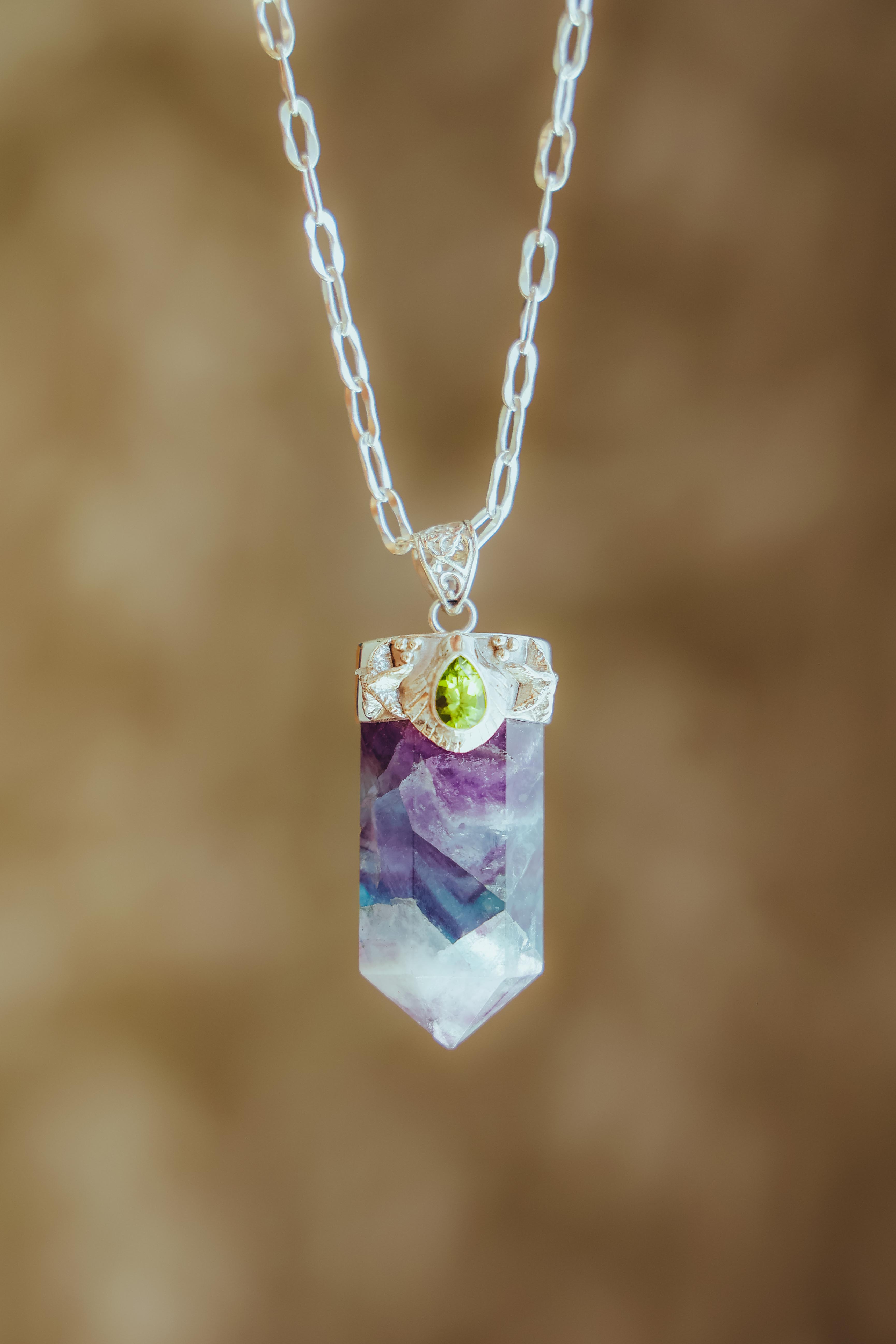 COLLAR TALISMAN FLUORITA 17