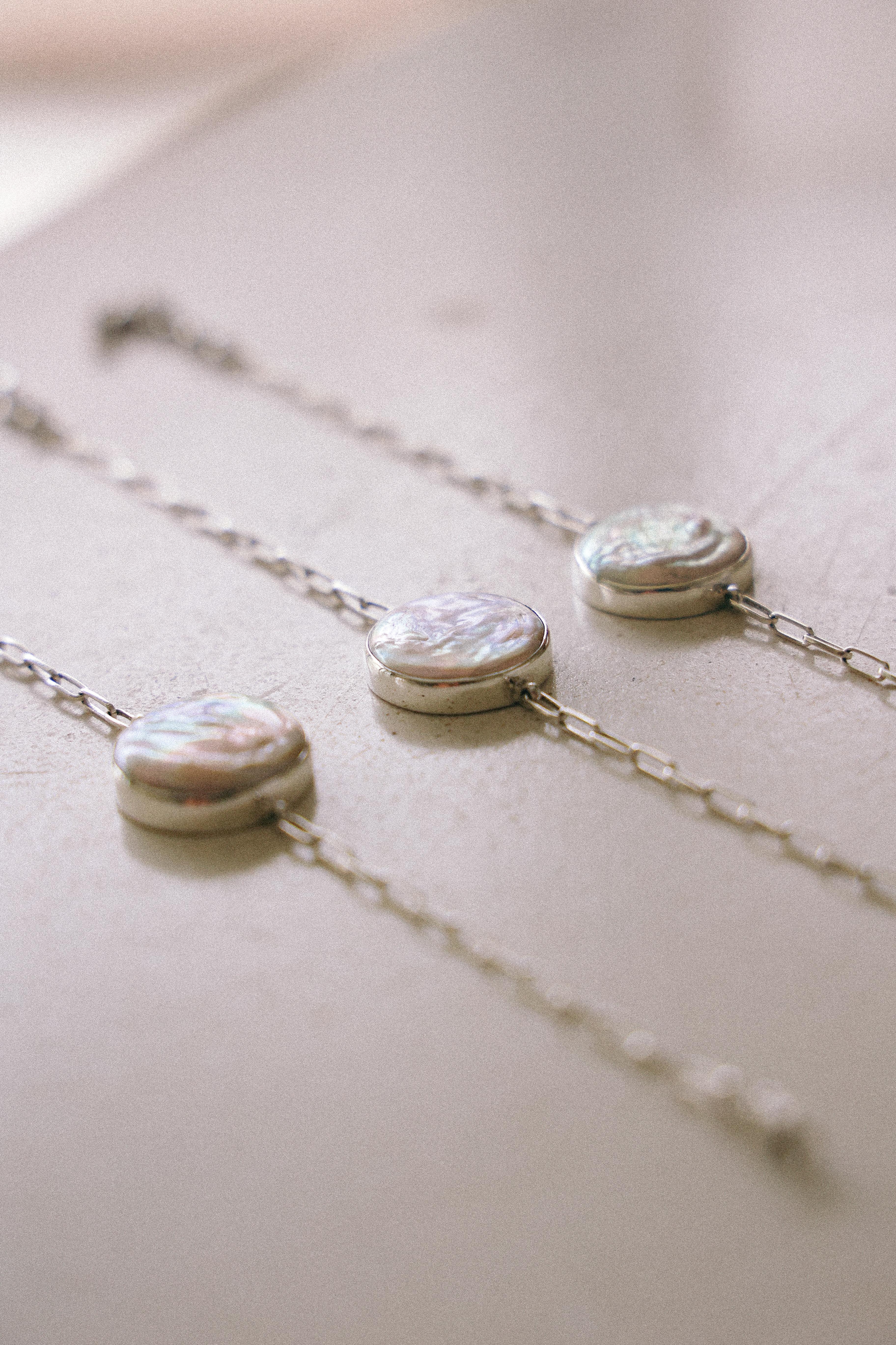 BRAZALETE MADRE PERLA DE PLATA