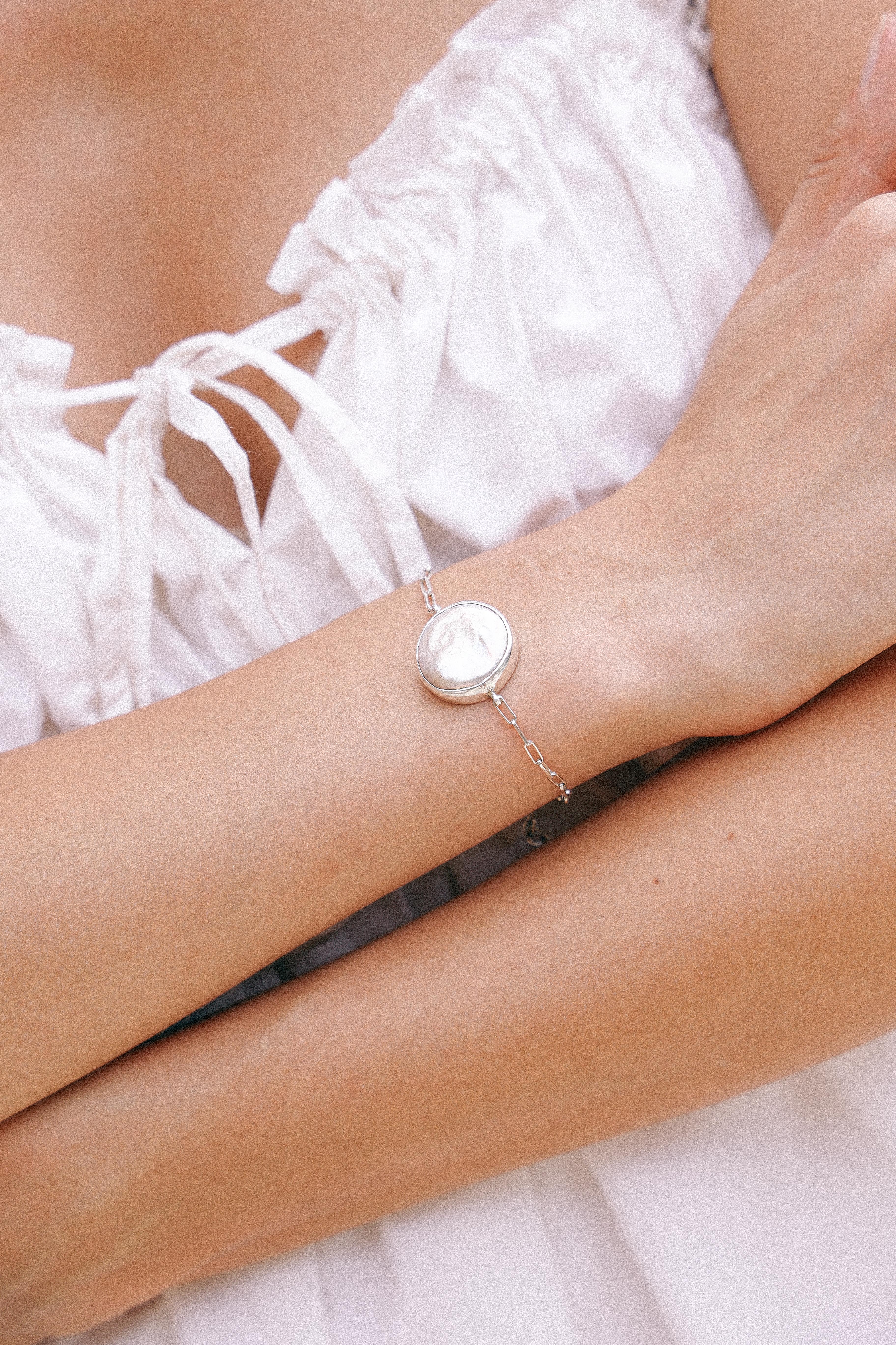 BRAZALETE MADRE PERLA DE PLATA