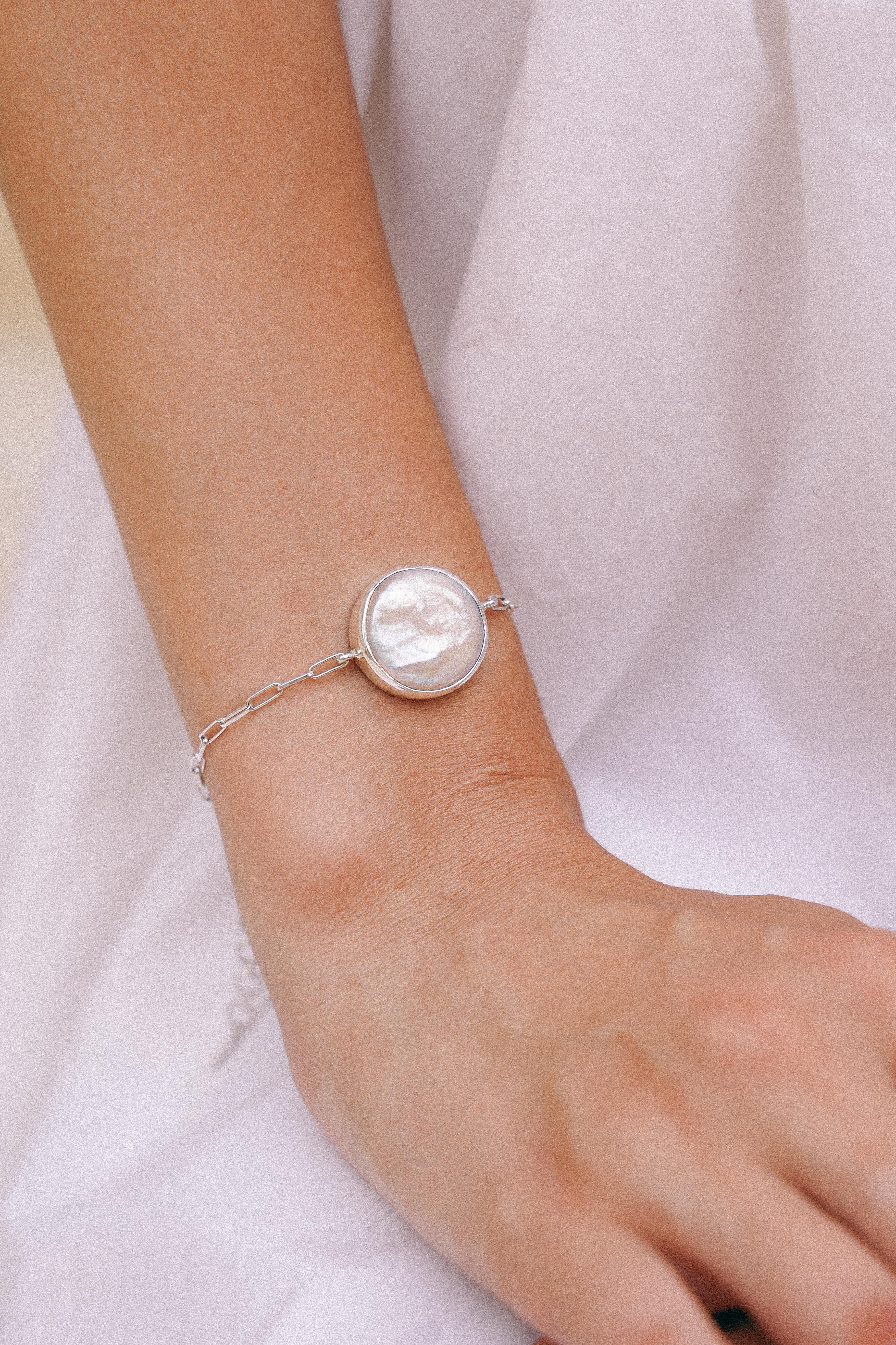 BRAZALETE MADRE PERLA DE PLATA