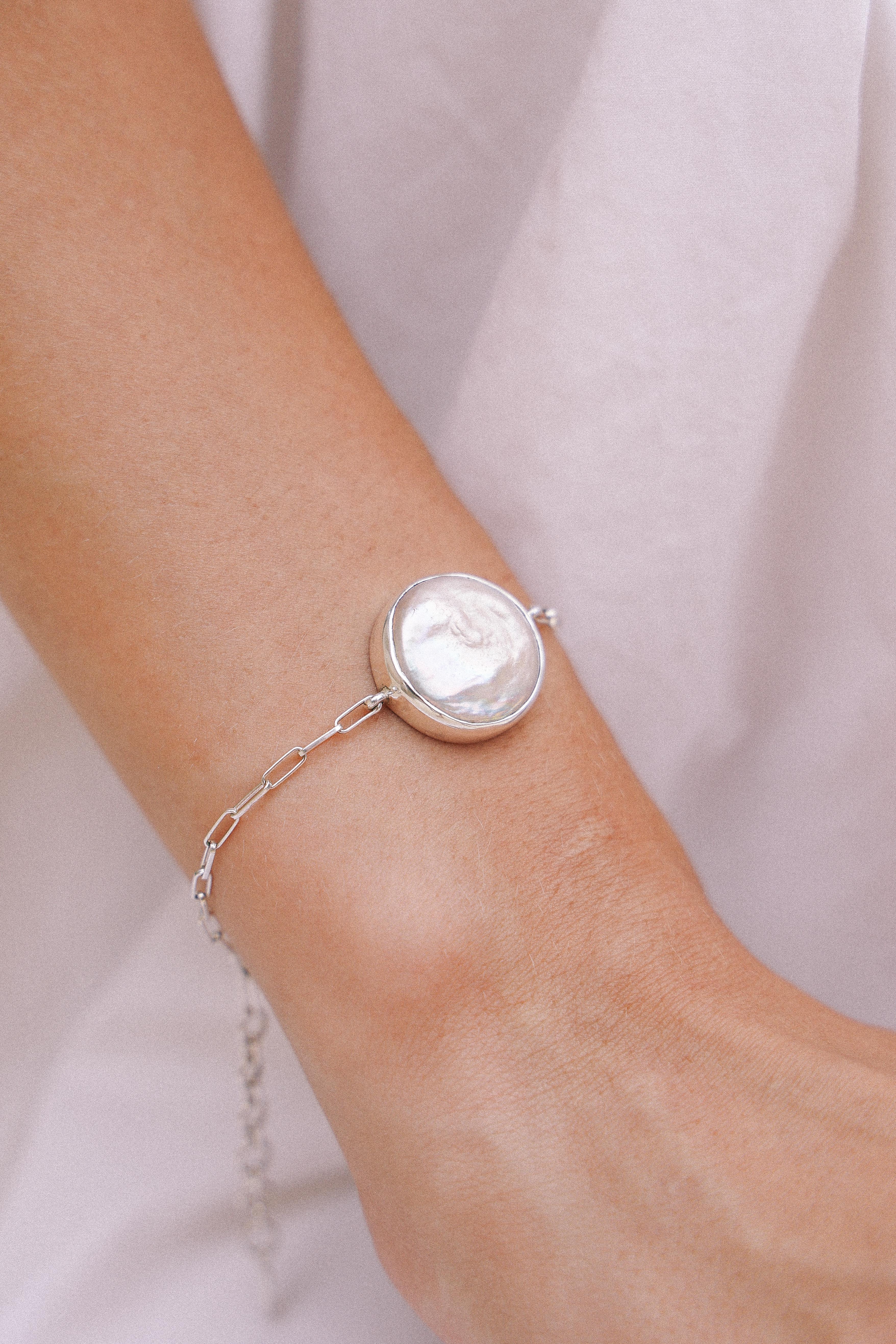 BRAZALETE MADRE PERLA DE PLATA