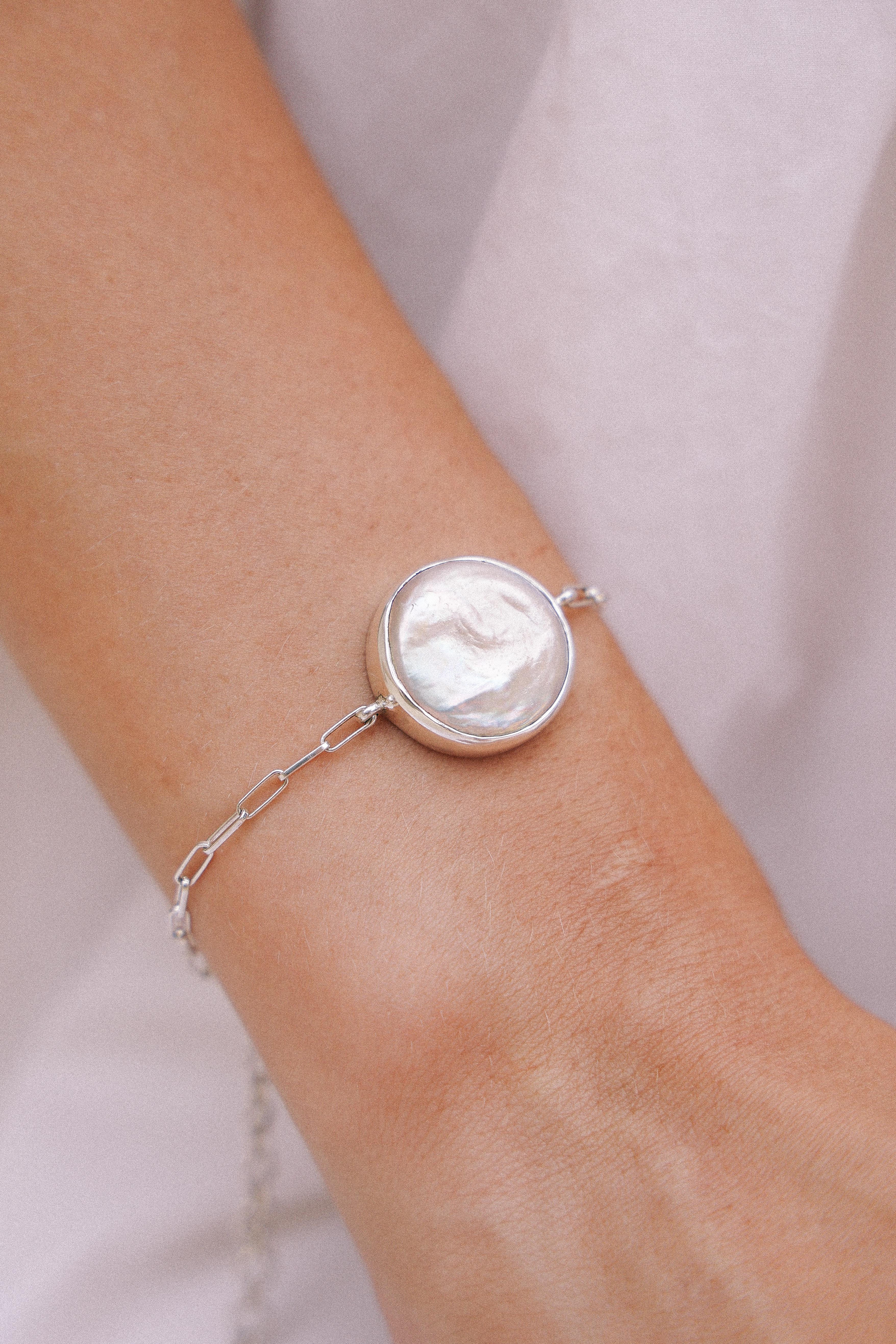 BRAZALETE MADRE PERLA DE PLATA