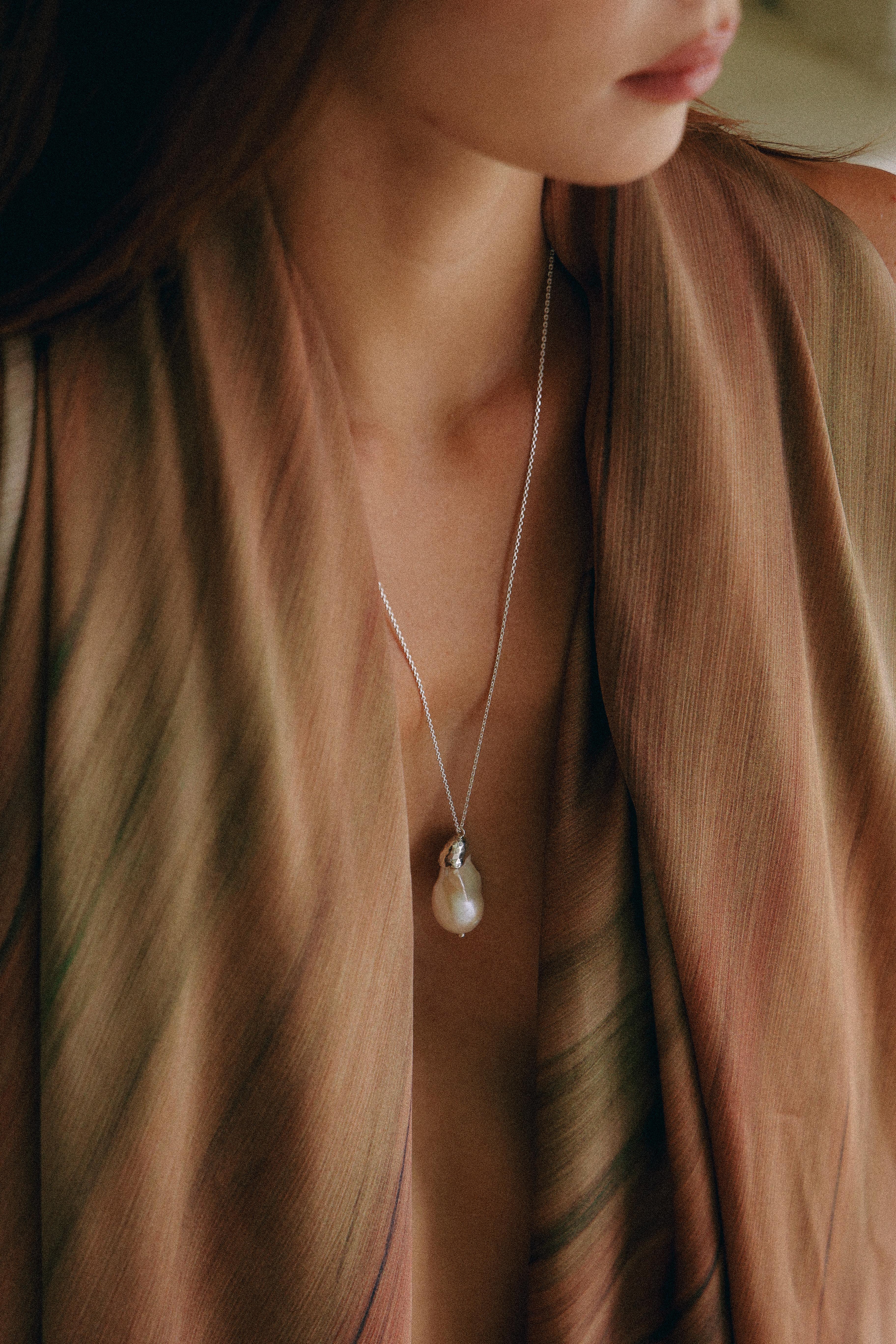 COLLAR MADRE PERLA DE PLATA