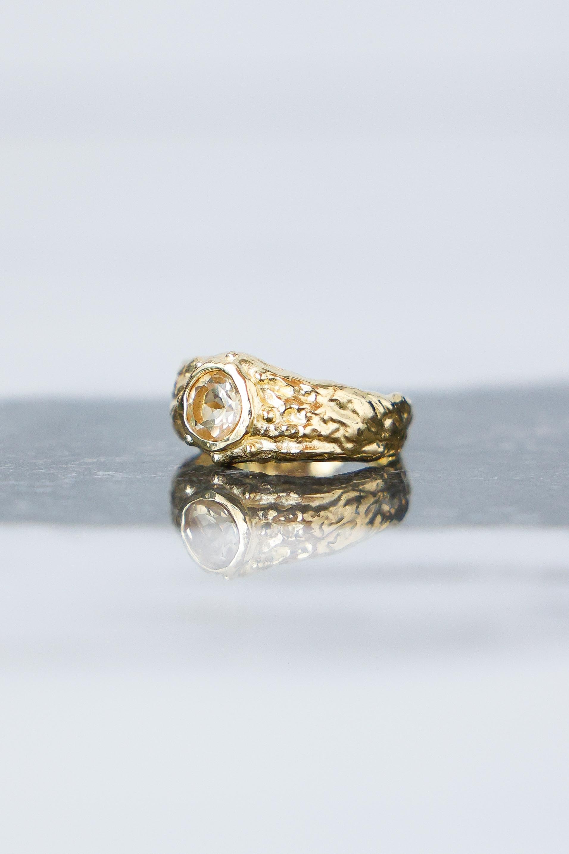 ANILLO SELES ORO Y CITRINO