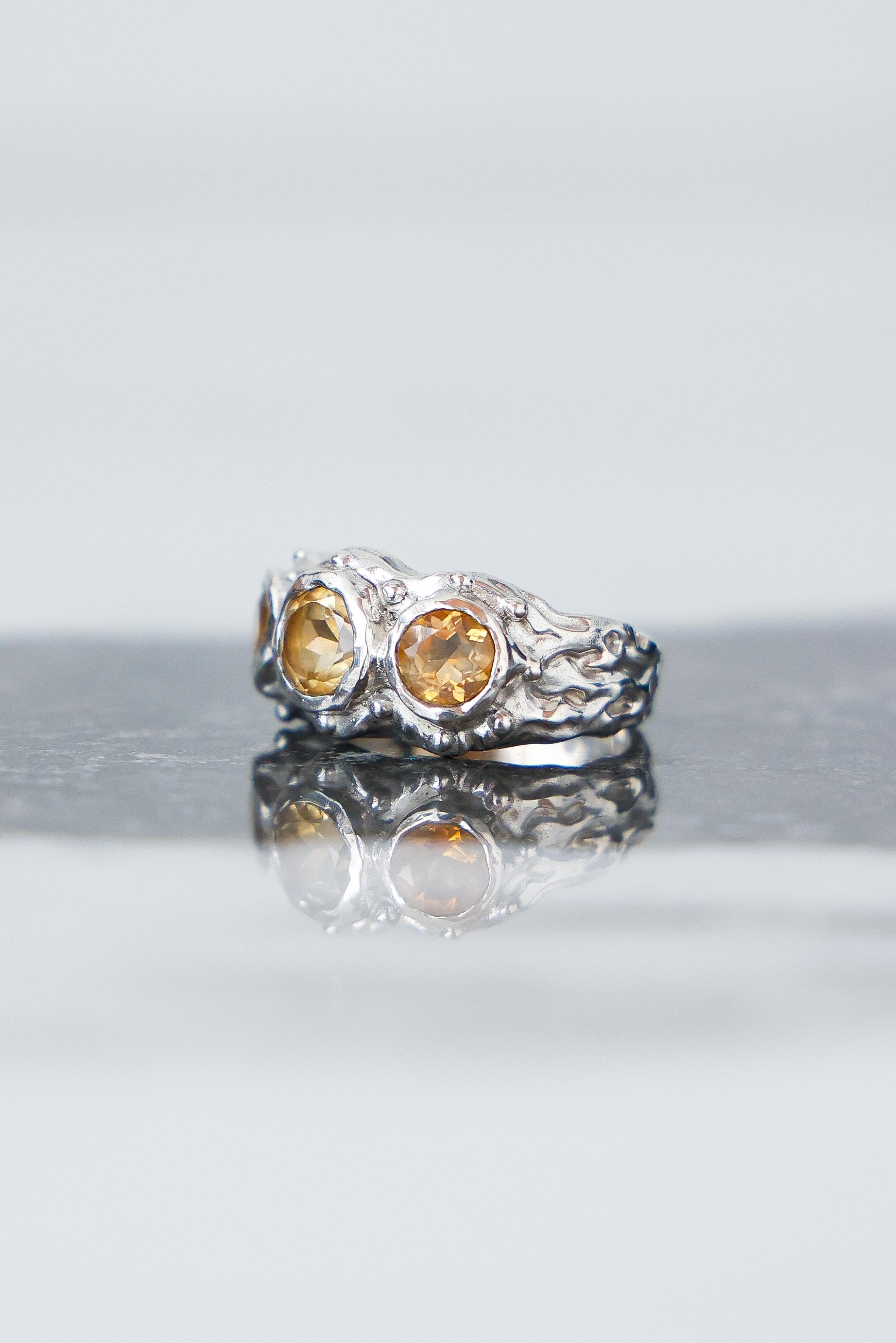 ANILLO SOLENE DE PLATA Y CITRINOS