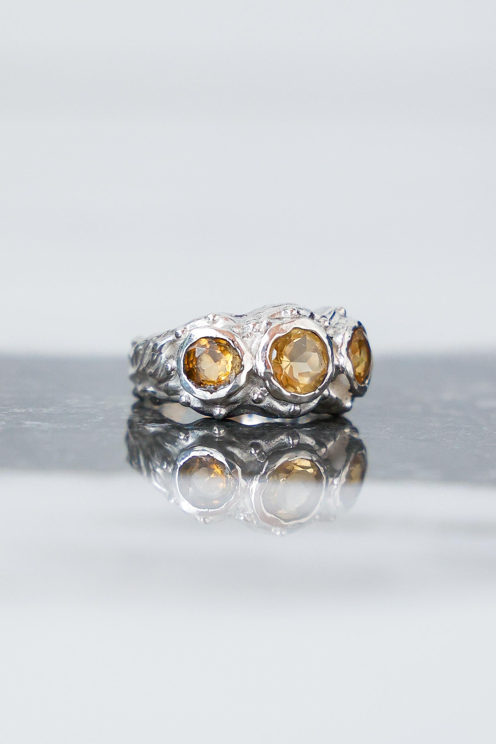 ANILLO SOLENE DE PLATA Y CITRINOS