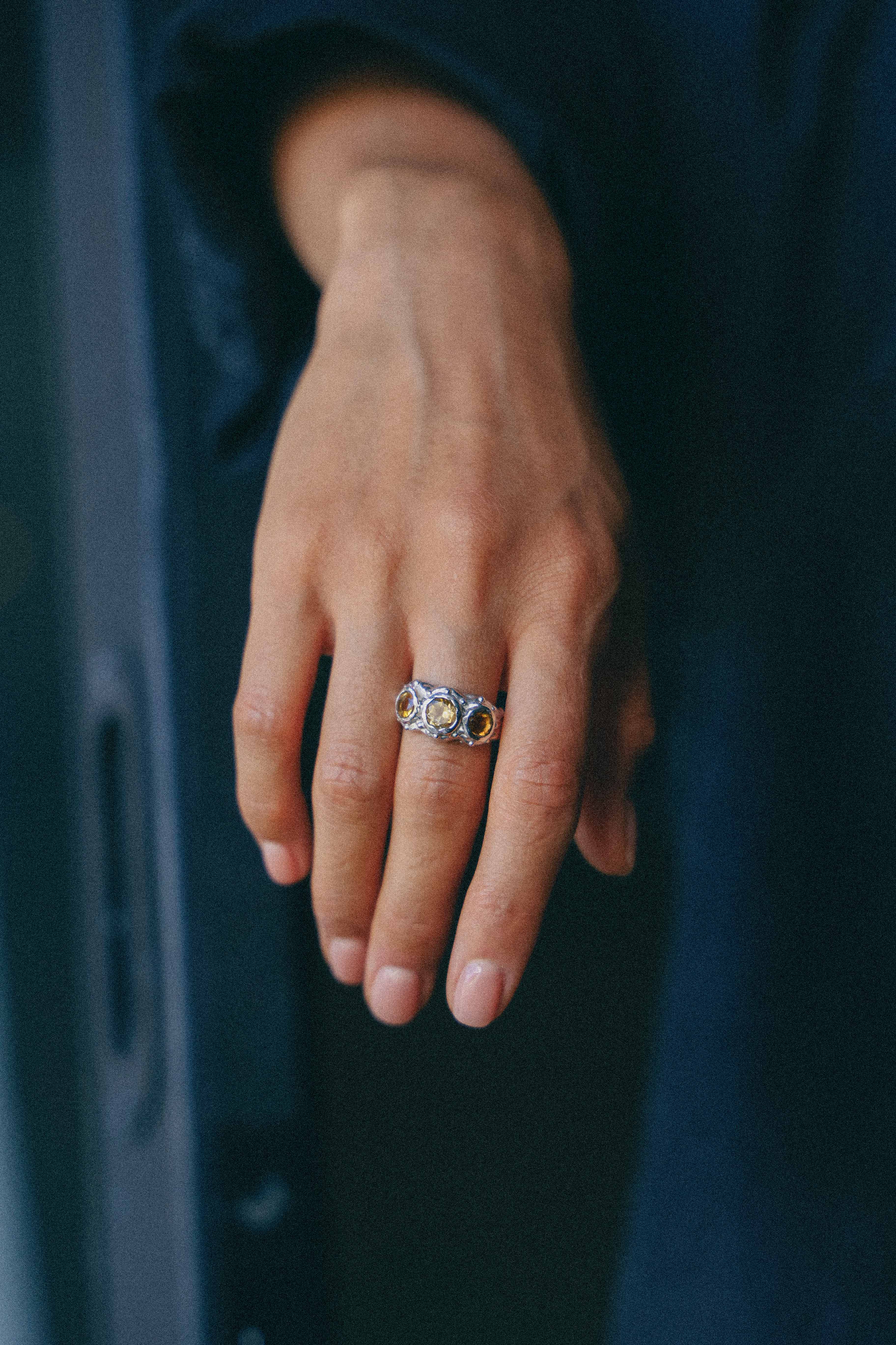 ANILLO SOLENE DE PLATA Y CITRINOS