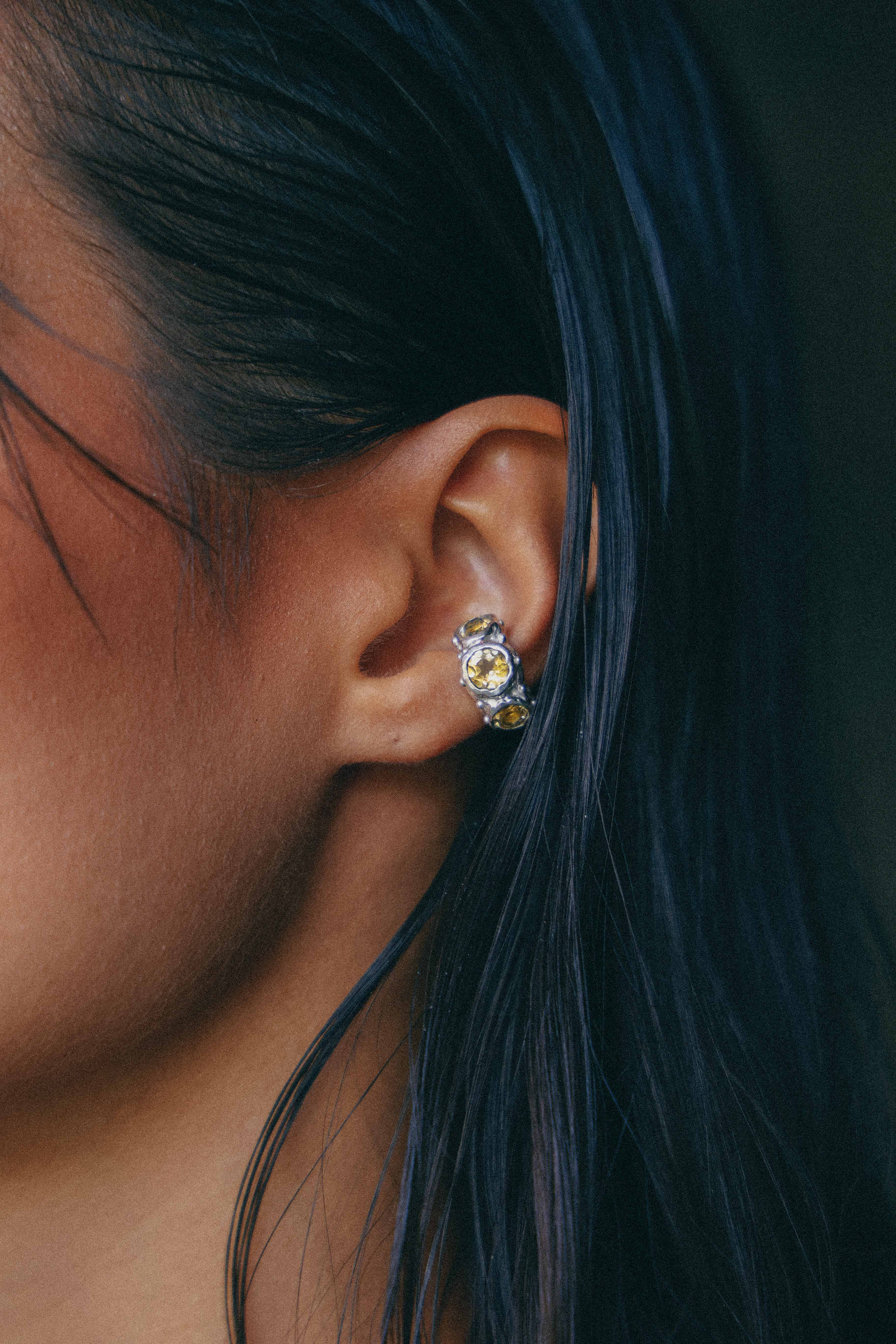 ARO EARCUFF SOLENE DE PLATA Y CITRINO