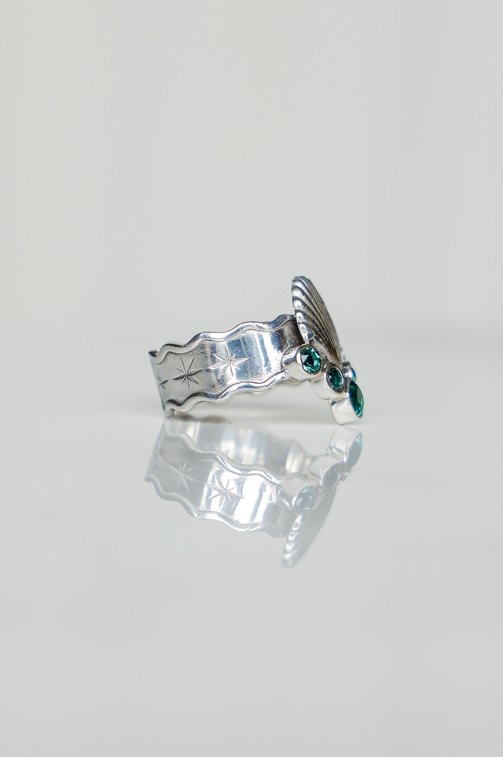 ANILLO CONMIISANKA DE PLATA DE CUARZO VERDE