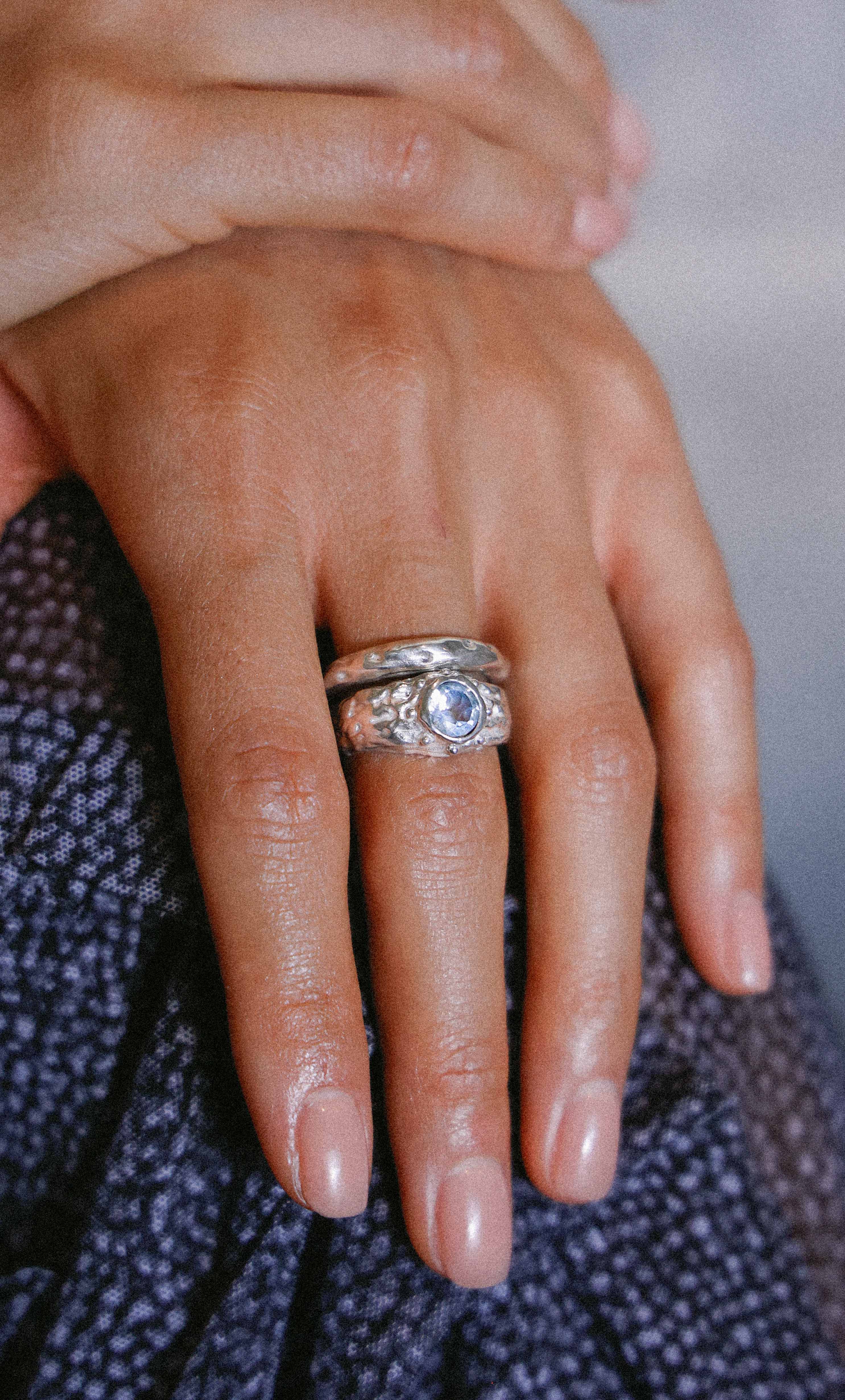 ANILLO SELES DE PLATA Y TOPACIO CELESTE