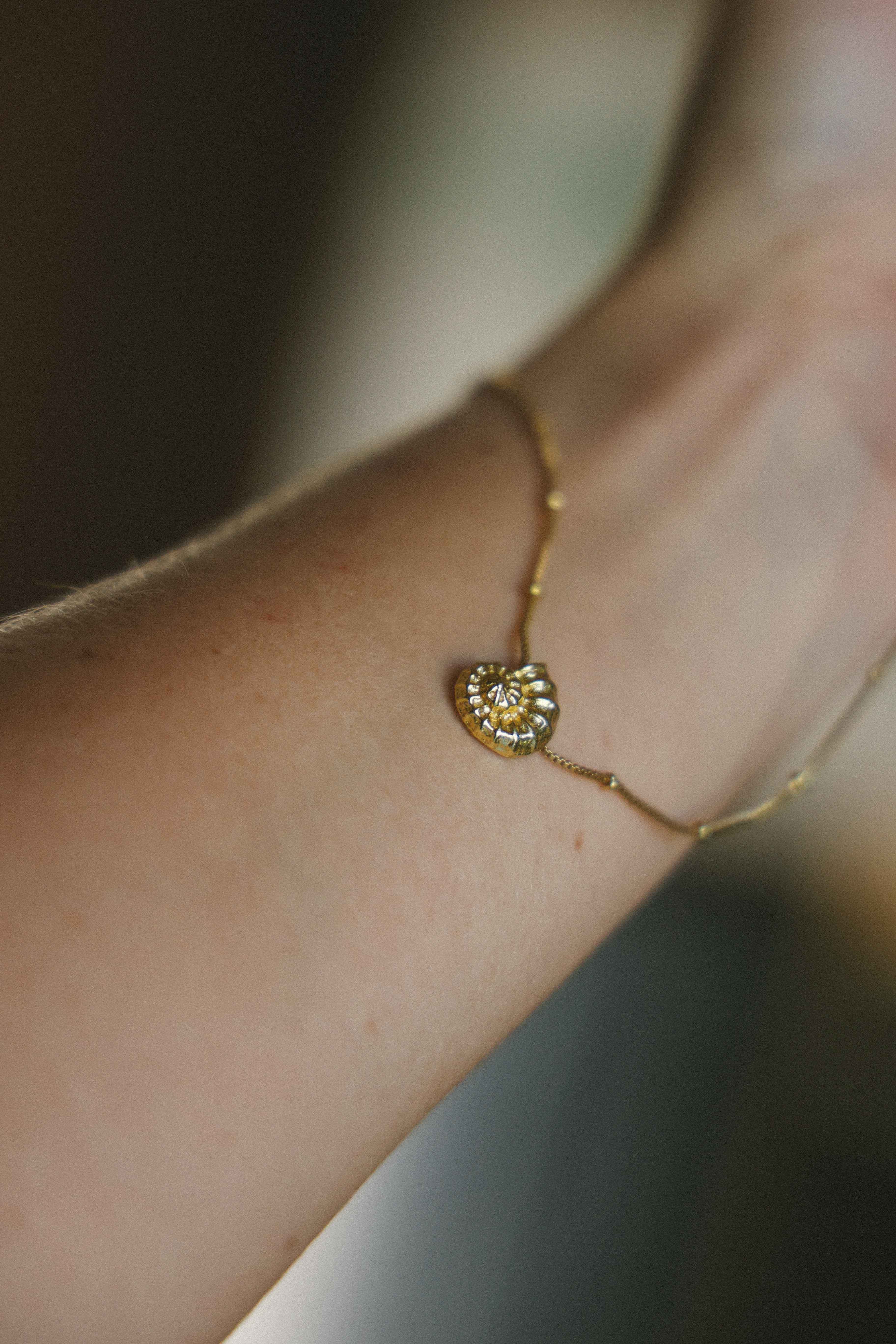 COLLAR CARACOLA GOLD