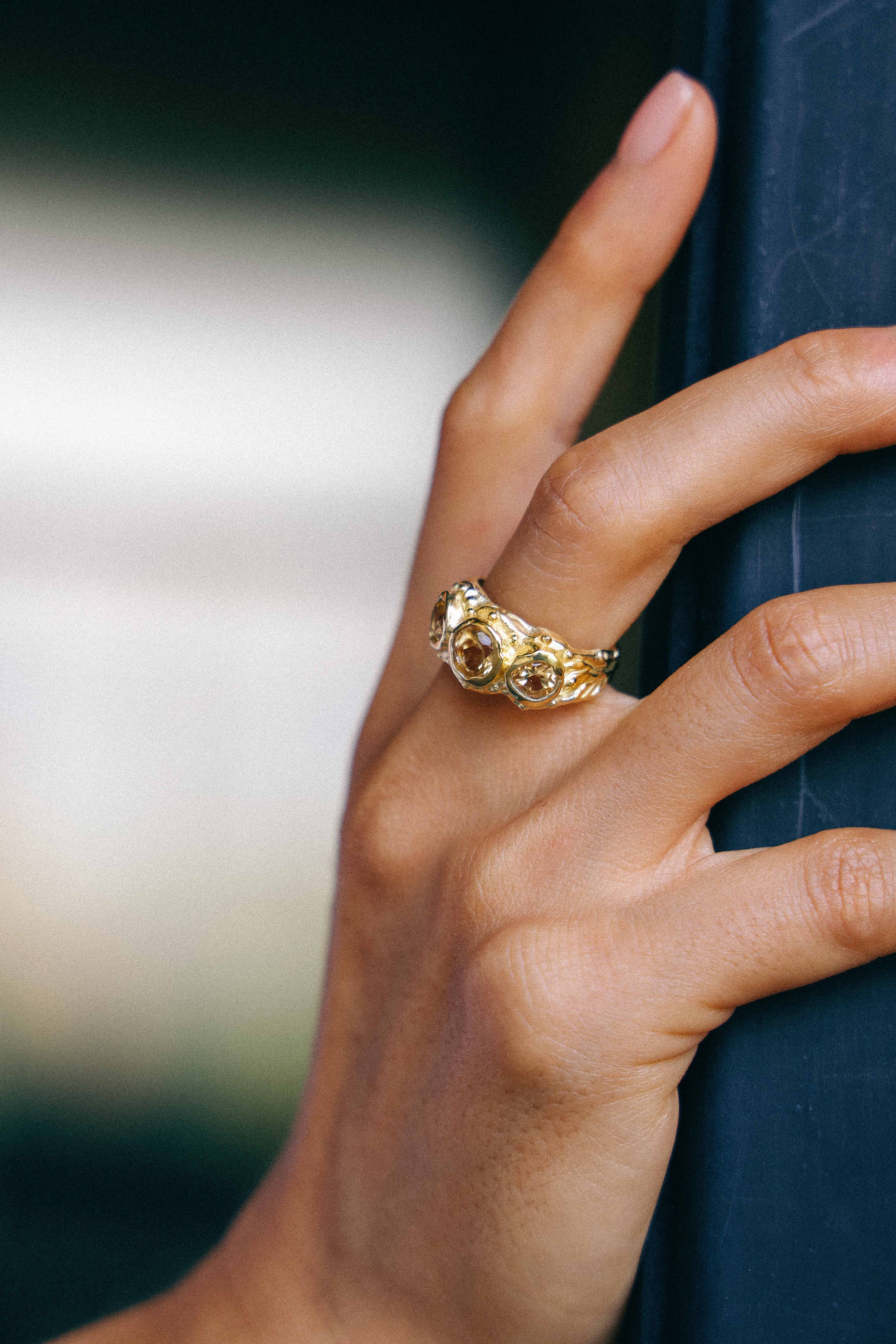 ANILLO SOLENE ORO Y CITRINOS