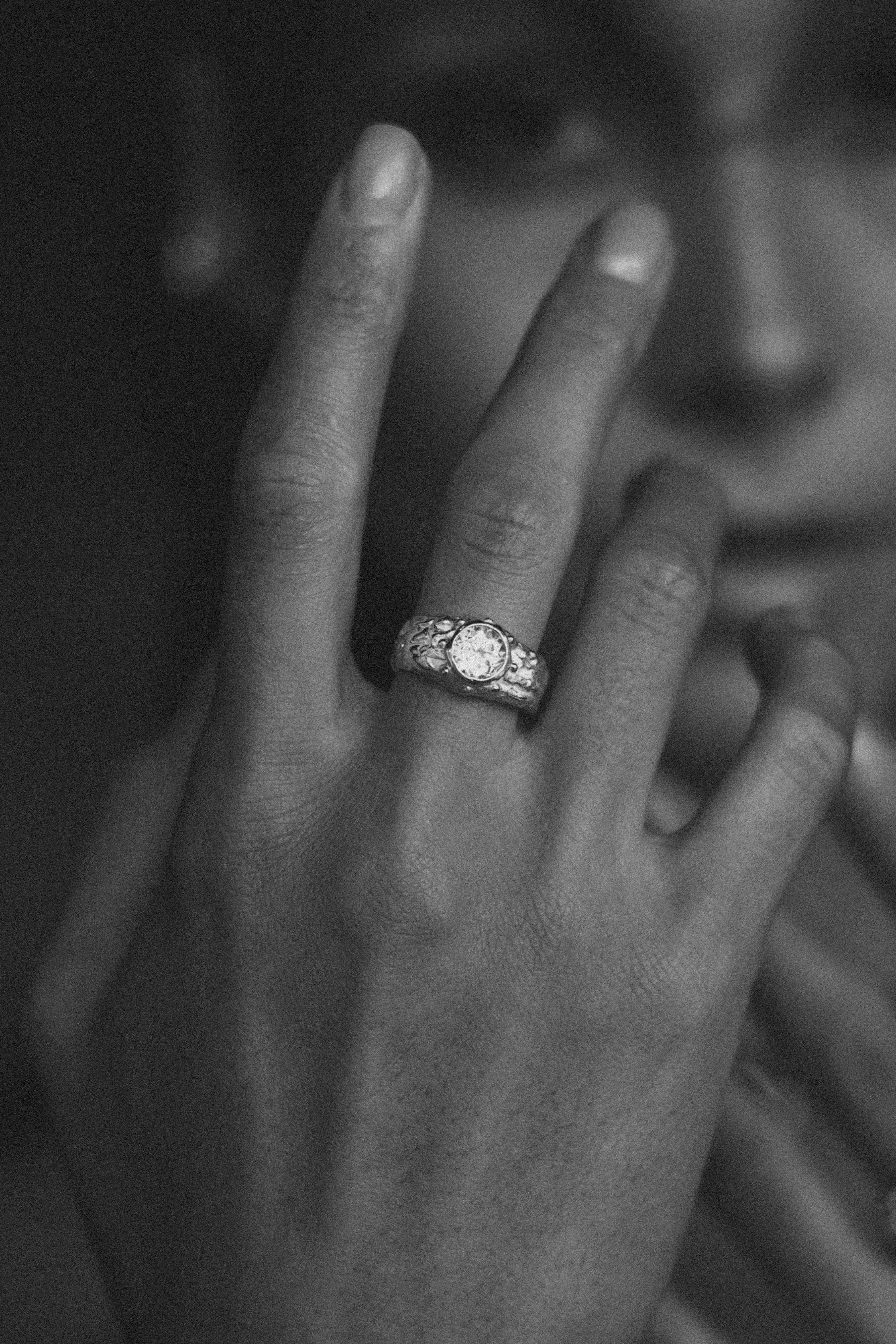 ANILLO SELES ORO Y TOPACIO CELESTE