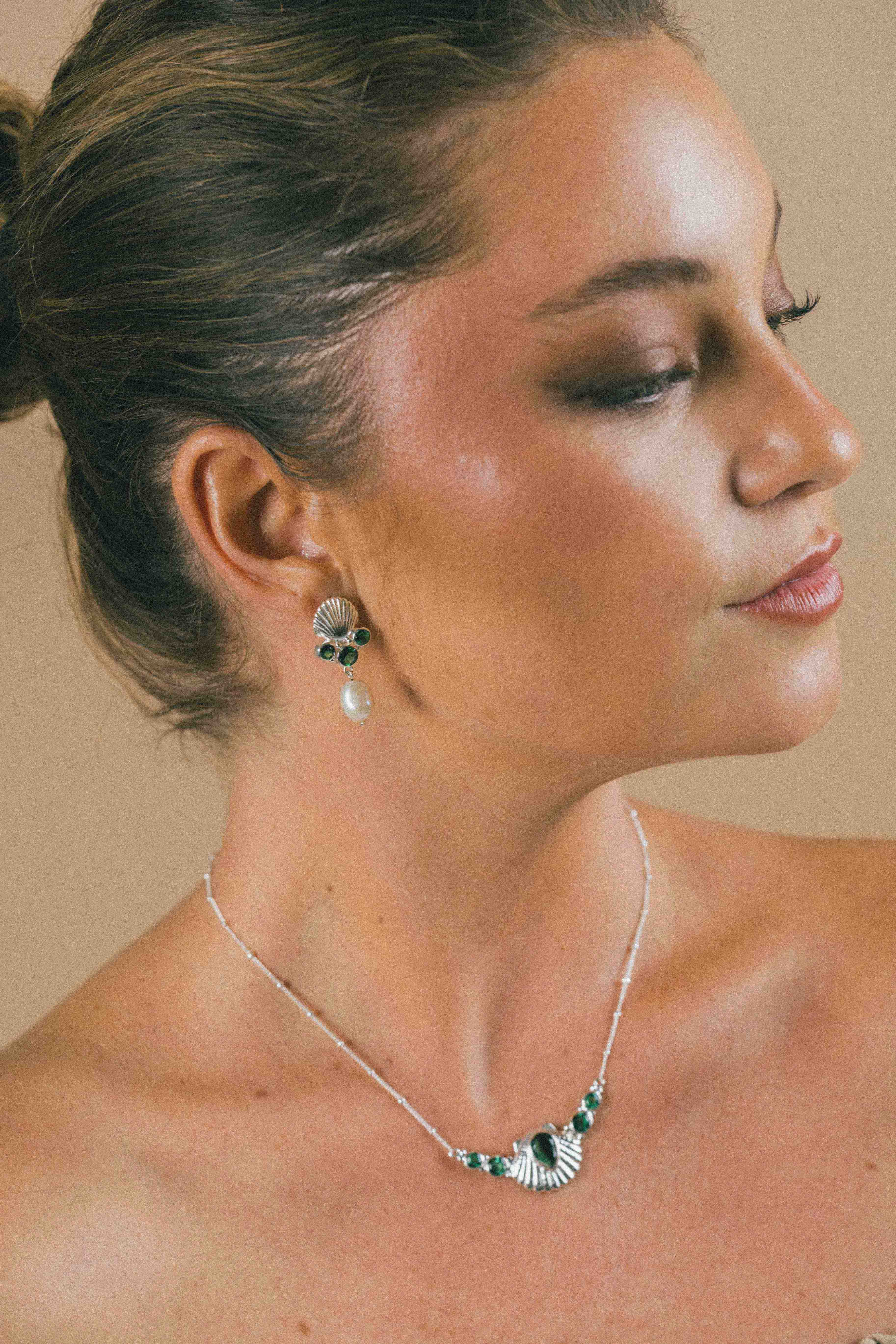 AROS CONMIISANKA DE PLATA DE CUARZO VERDE
