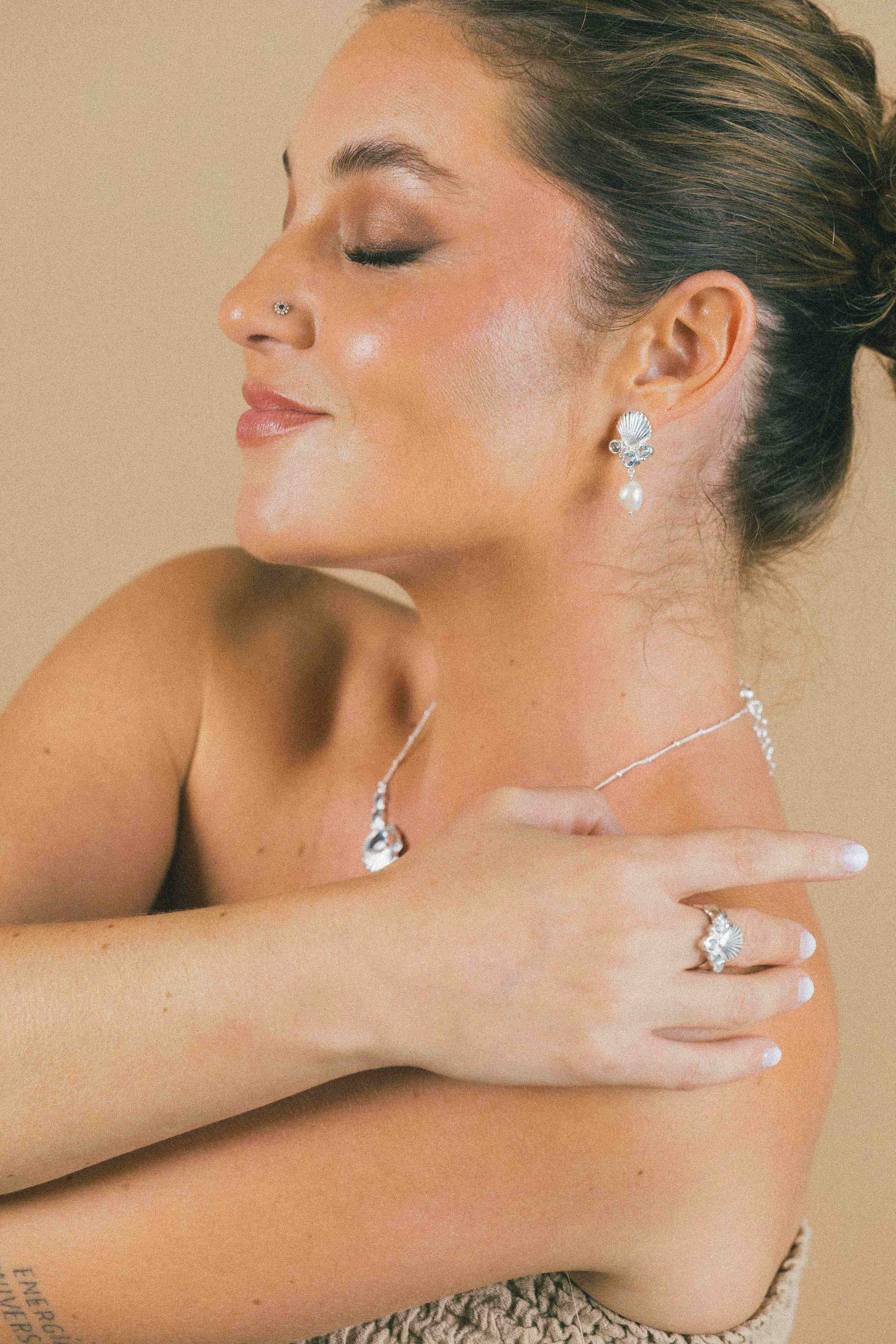 AROS CONMIISANKA DE PLATA DE TOPACIO BLANCO Y CELESTE